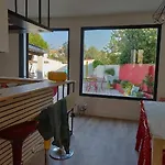 La Maison En Couleur 4 étoiles 10 Pers Avec Piscine Privée