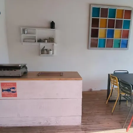Hébergement de vacances La Maison En Couleur 4 étoiles 10 Pers Avec Piscine Privée